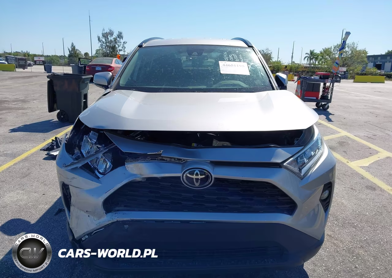 2021 Toyota Rav4 Xle VIN:2T3W1RFV1MC107222 - 12