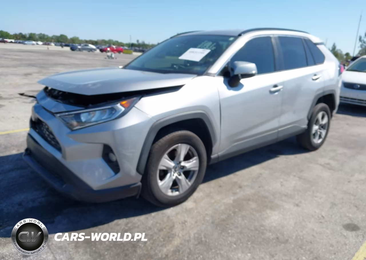 2021 Toyota Rav4 Xle VIN:2T3W1RFV1MC107222 - 2