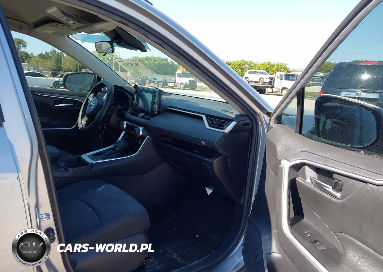 2021 Toyota Rav4 Xle VIN:2T3W1RFV1MC107222 - 5