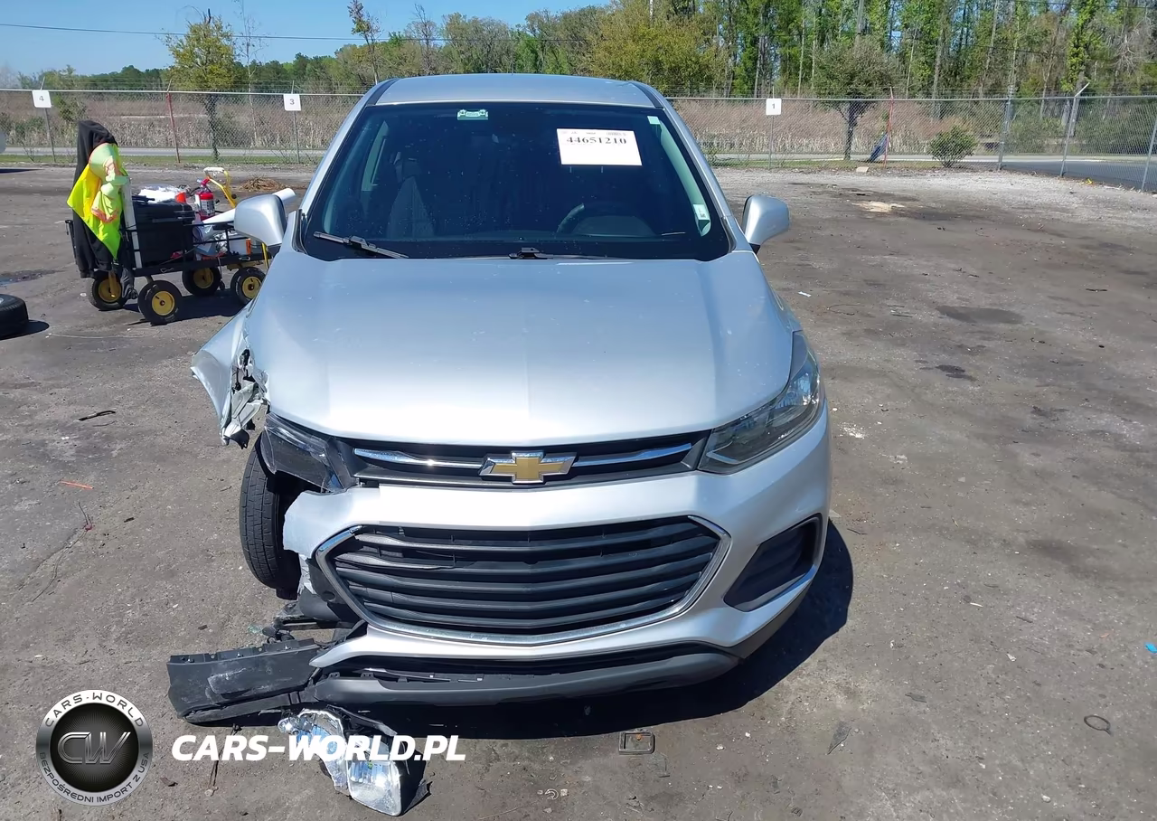 2020 Chevrolet Trax Fwd Ls VIN:3GNCJKSB6LL223713 - 13