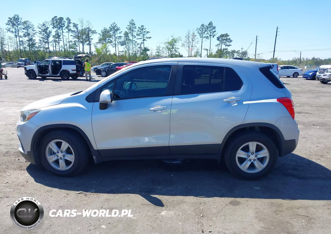 2020 Chevrolet Trax Fwd Ls VIN:3GNCJKSB6LL223713 - 15