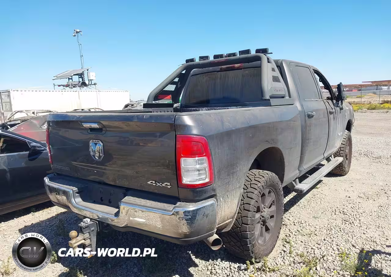 2019 Ram 2500 Big Horn 4X4 6'4 Box VIN:3C6UR5DL8KG666442 - 4