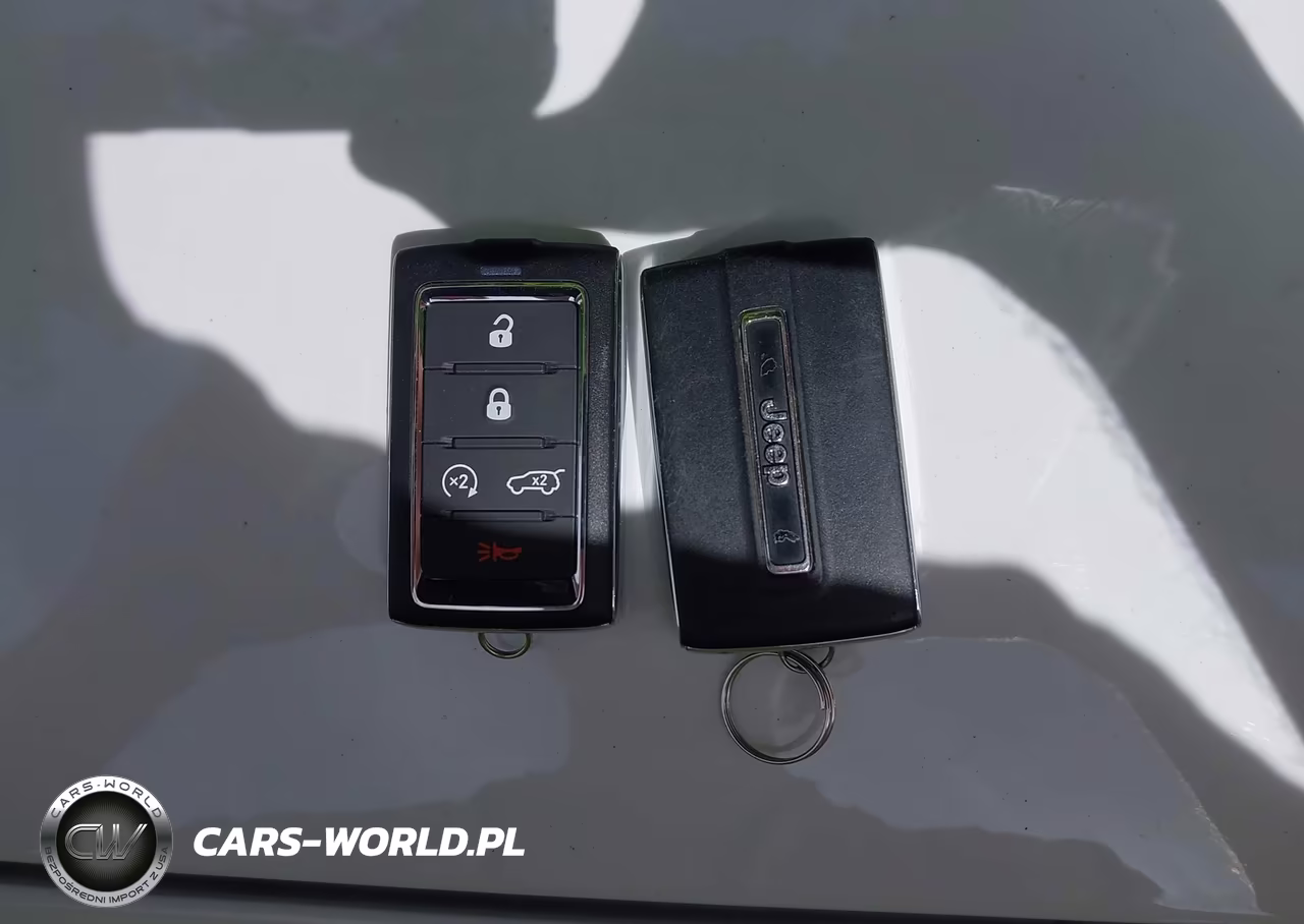2023 Jeep Grand Cherokee Altitude X 4X4 VIN:1C4RJHAG0PC641723 - 11
