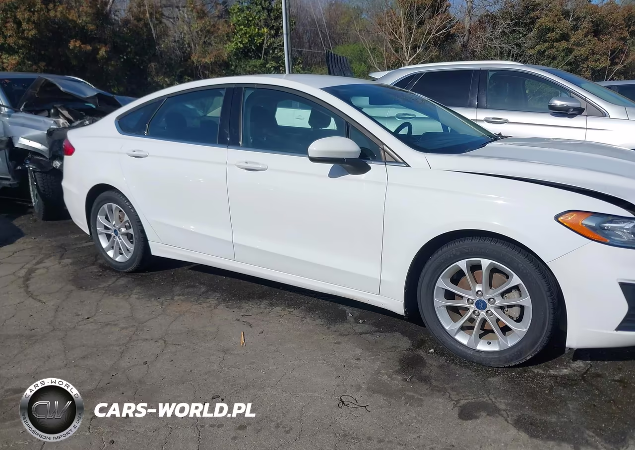 2020 Ford Fusion Se VIN:3FA6P0H71LR131889 - 13