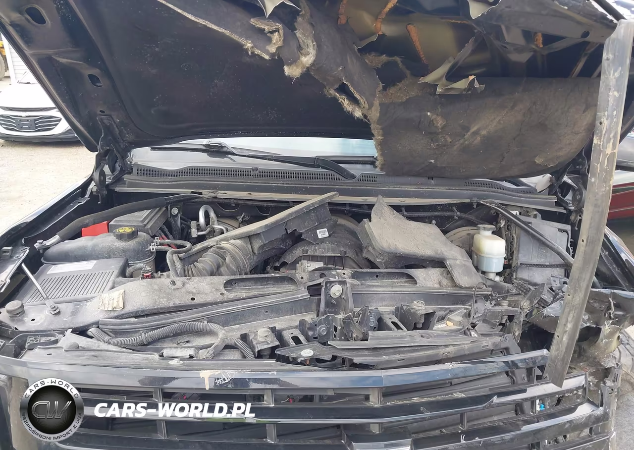 2019 Chevrolet Suburban Lt VIN:1GNSKHKC8KR144667 - 10
