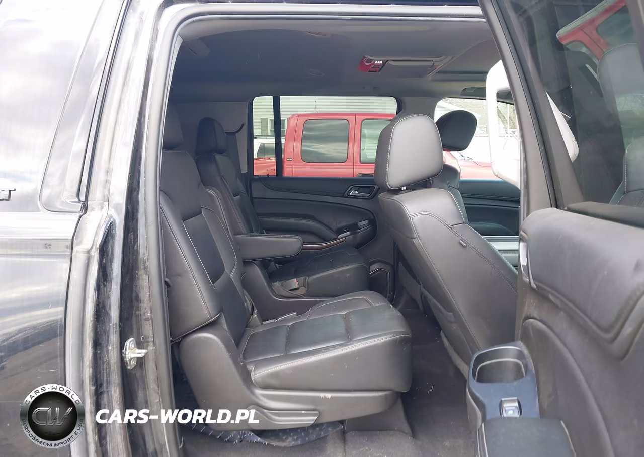 2019 Chevrolet Suburban Lt VIN:1GNSKHKC8KR144667 - 8