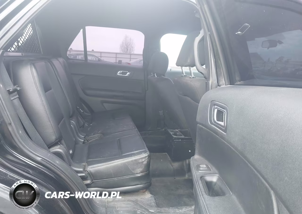 2016 Ford Utility Police Interceptor VIN:1FM5K8AR6GGC91824 - 8