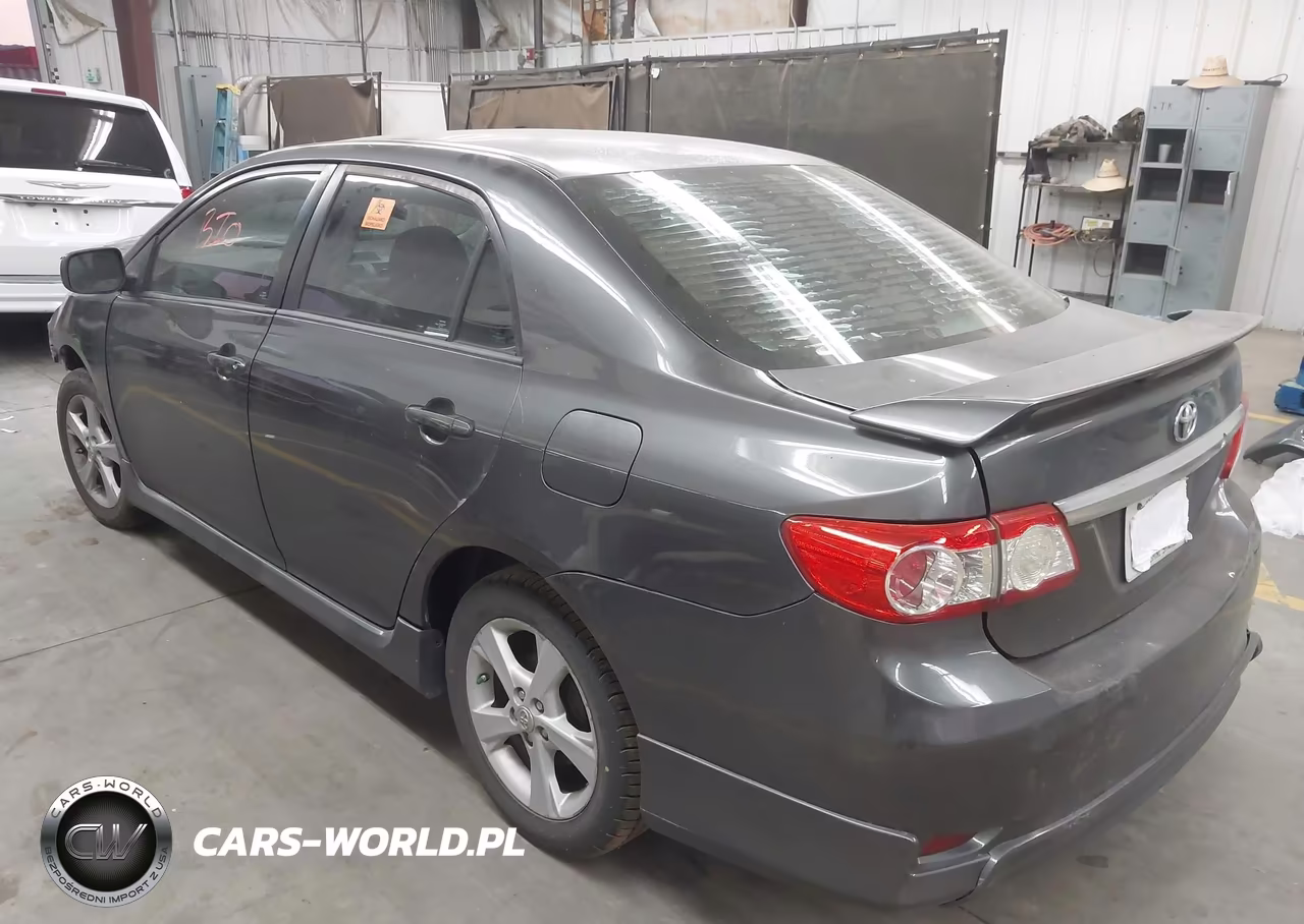 2013 Toyota Corolla S VIN:5YFBU4EE6DP221705 - 3