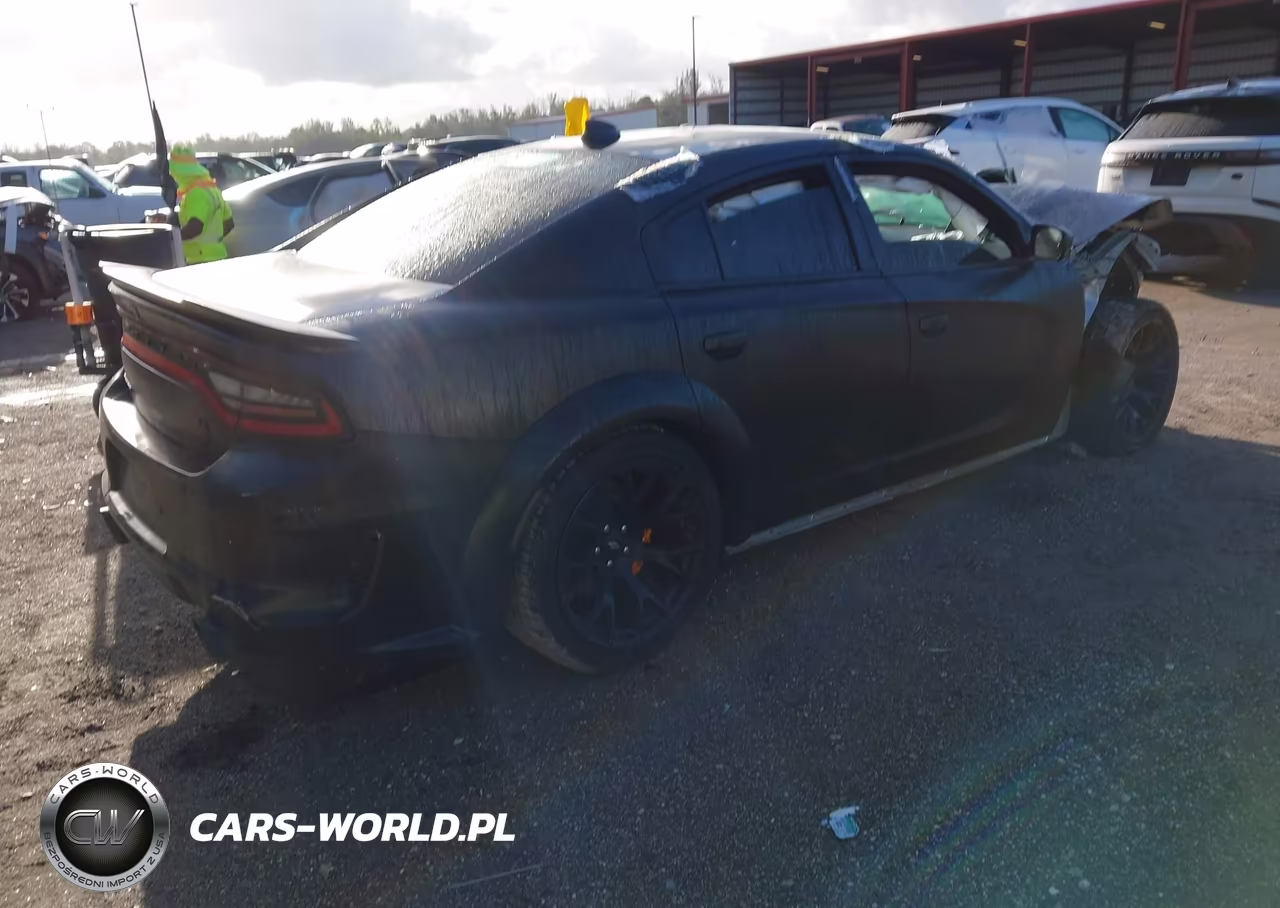 2022 Dodge Charger Scat Pack Widebody VIN:2C3CDXGJ8NH104820 - 4