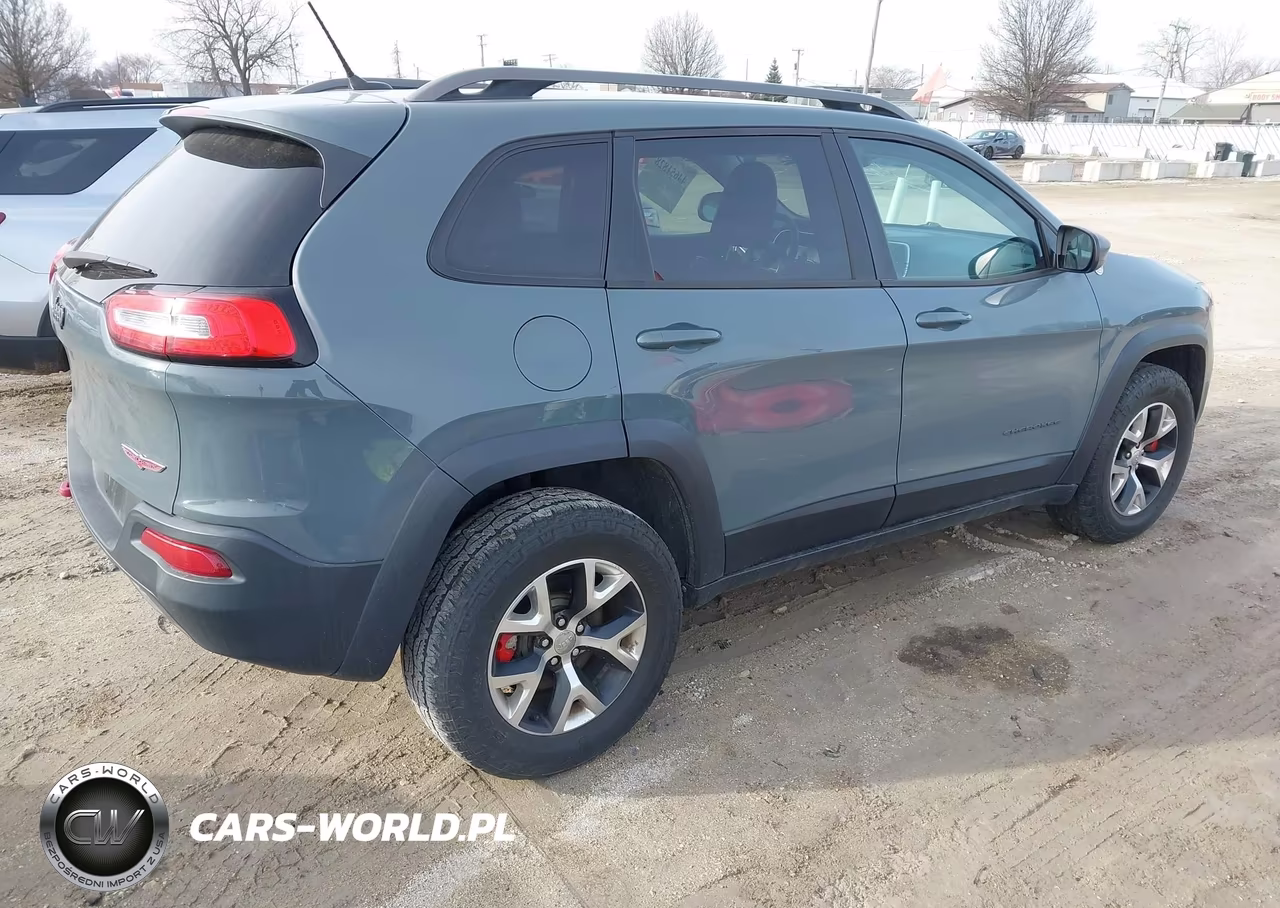 2014 Jeep Cherokee Trailhawk VIN:1C4PJMBSXEW197300 - 4