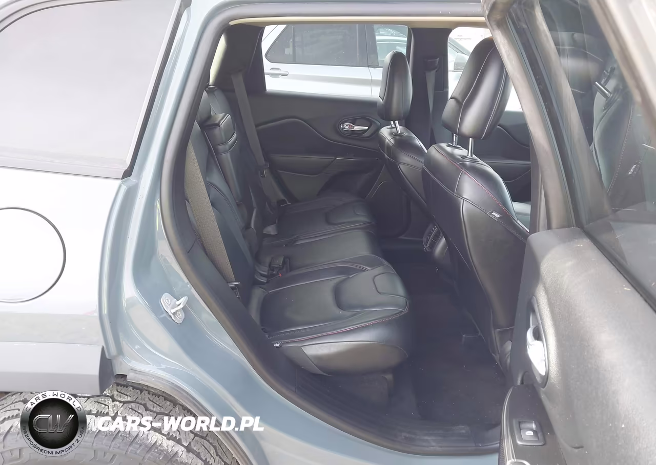 2014 Jeep Cherokee Trailhawk VIN:1C4PJMBSXEW197300 - 8