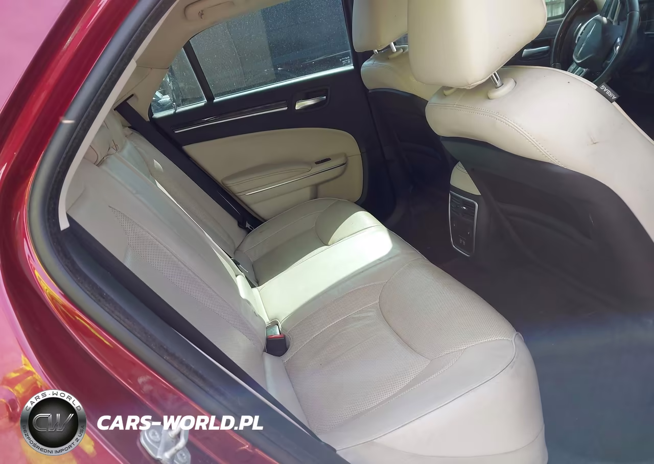 2018 Chrysler 300 Limited Awd VIN:2C3CCAKG5JH144407 - 8