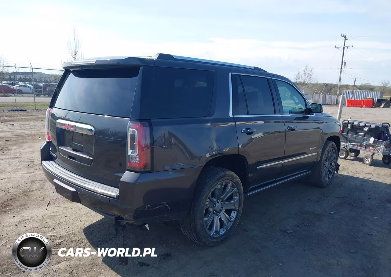 2015 GMC Yukon Denali VIN:1GKS2CKJ4FR656852 - 4