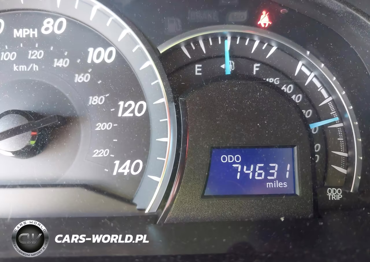 2013 Toyota Camry Xle V6 VIN:4T1BK1FK4DU527812 - 15