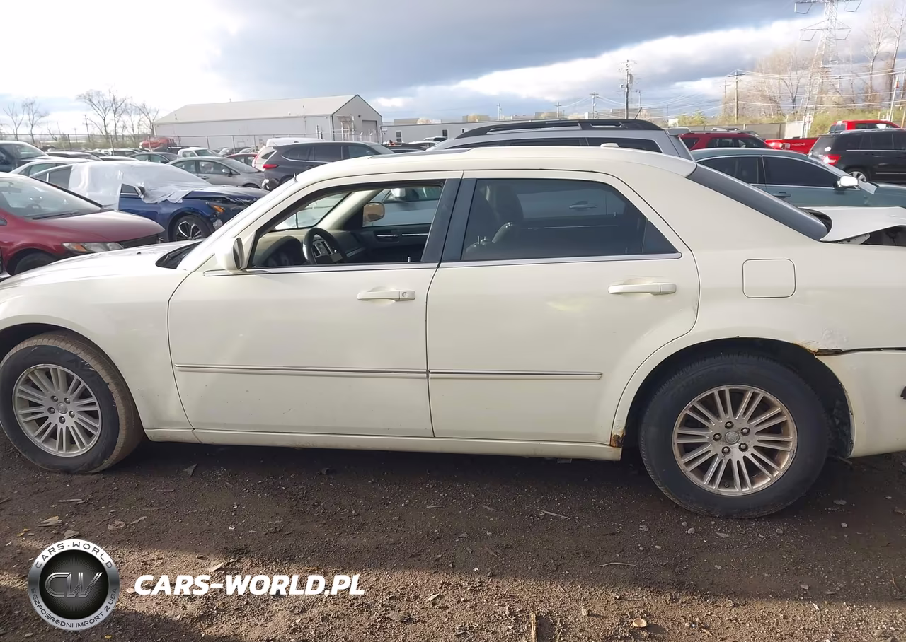 2008 Chrysler 300 Touring VIN:2C3KA53GX8H125224 - 14