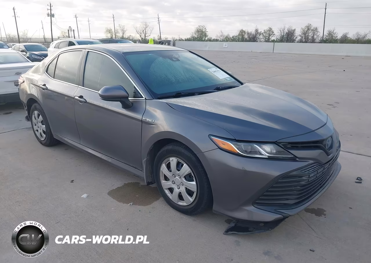 2019 Toyota Camry Hybrid Le