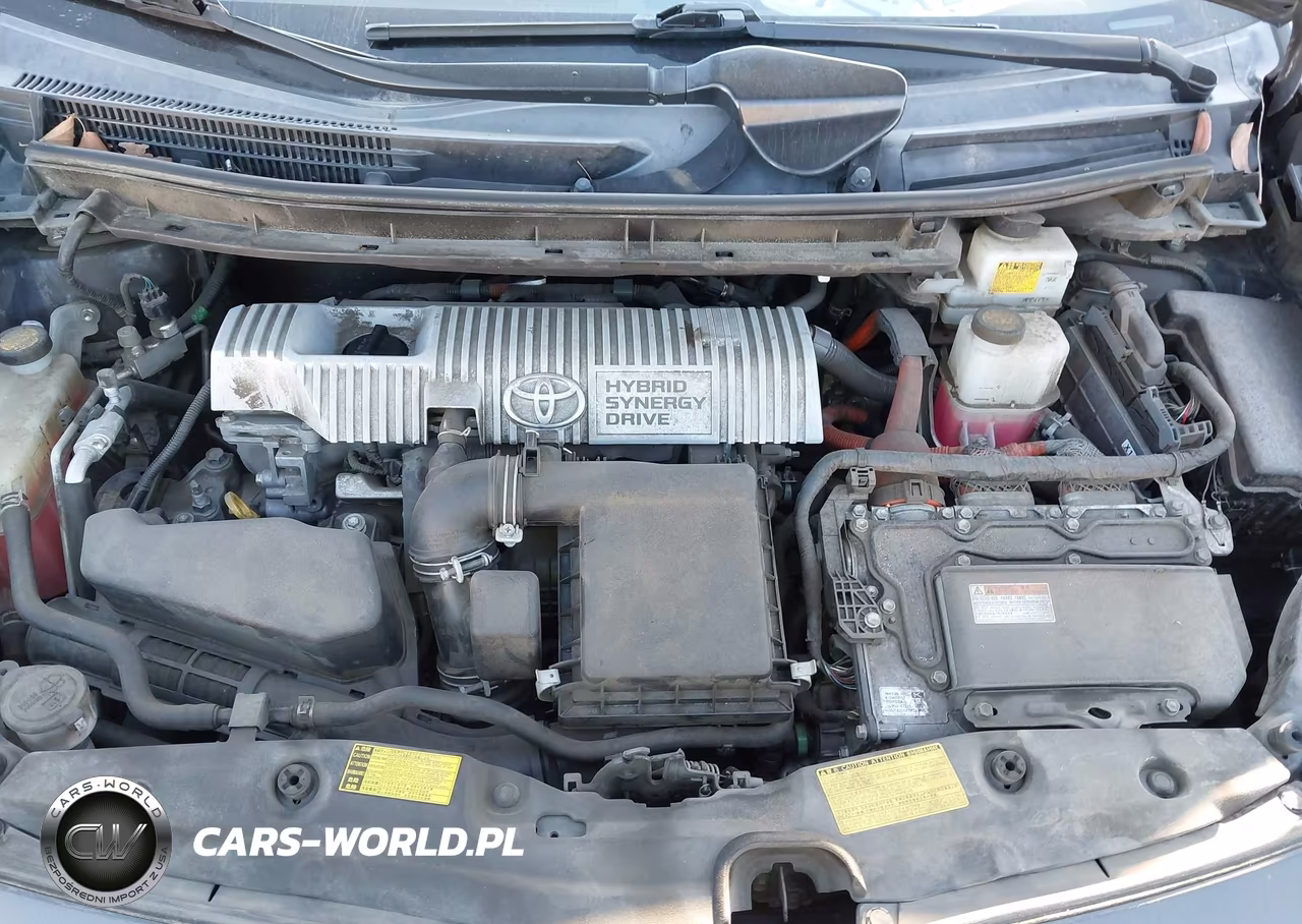 2013 Toyota Prius Two VIN:JTDKN3DU2D1692223 - 10