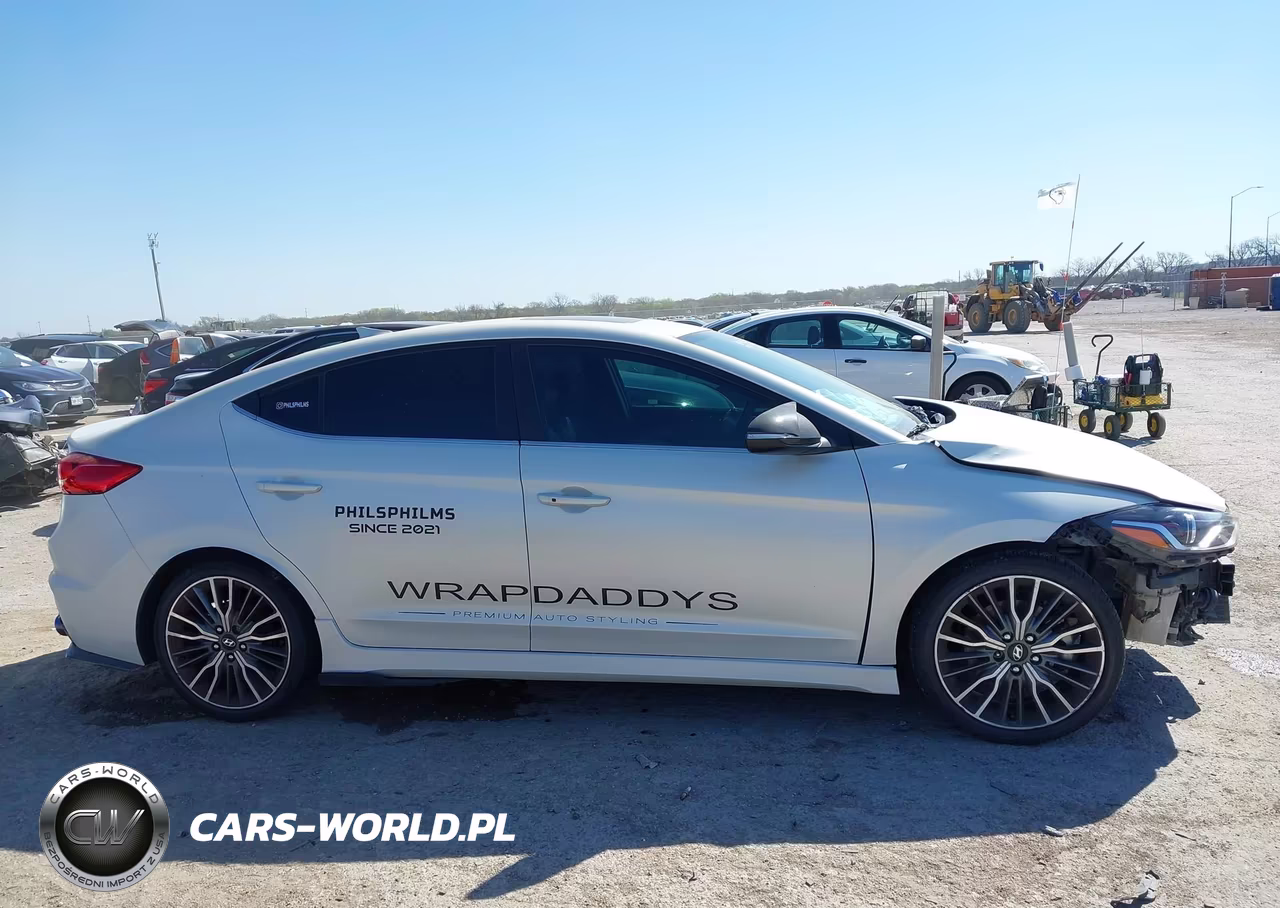 2018 Hyundai Elantra Sport VIN:KMHD04LB8JU485208 - 14