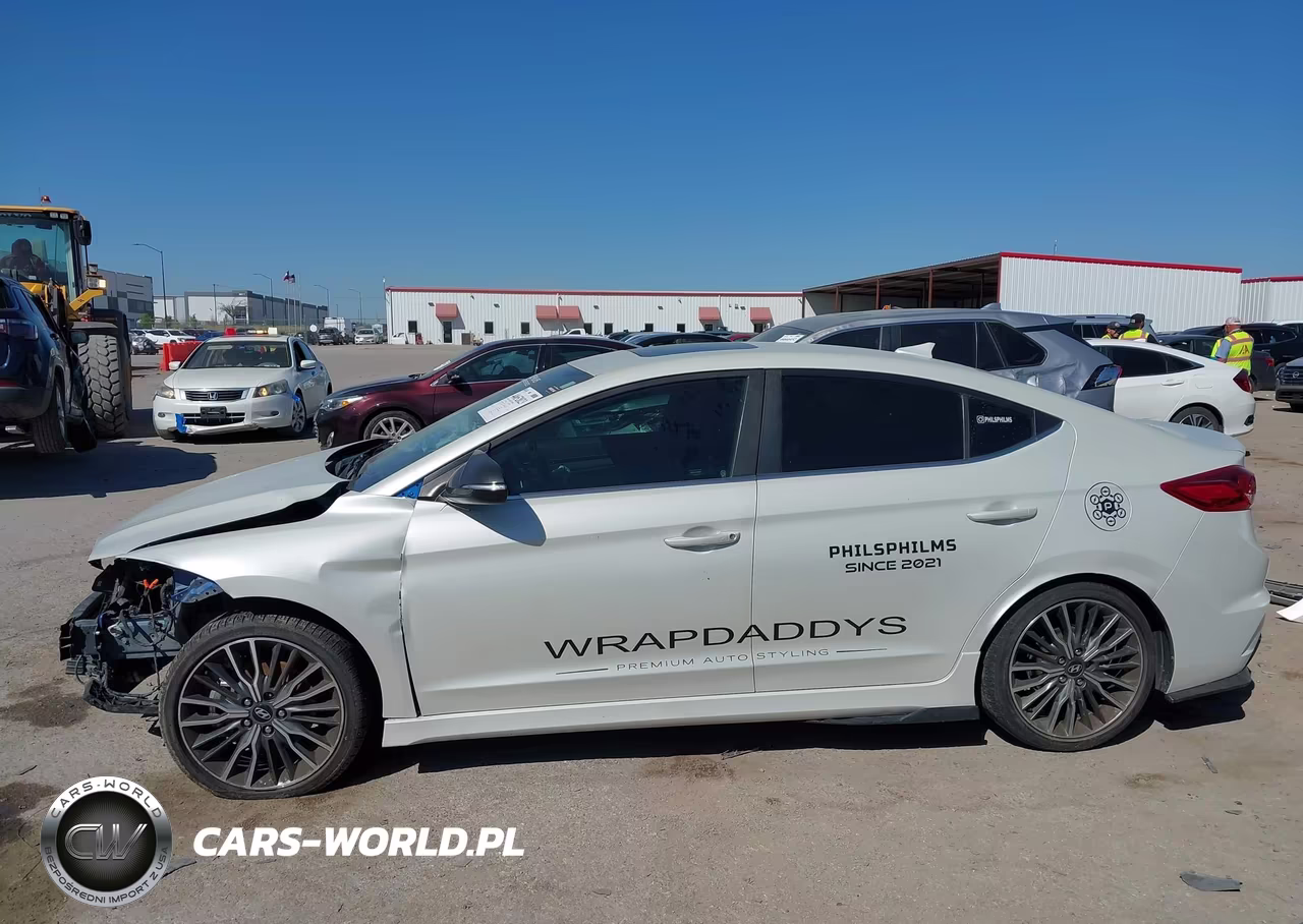 2018 Hyundai Elantra Sport VIN:KMHD04LB8JU485208 - 15