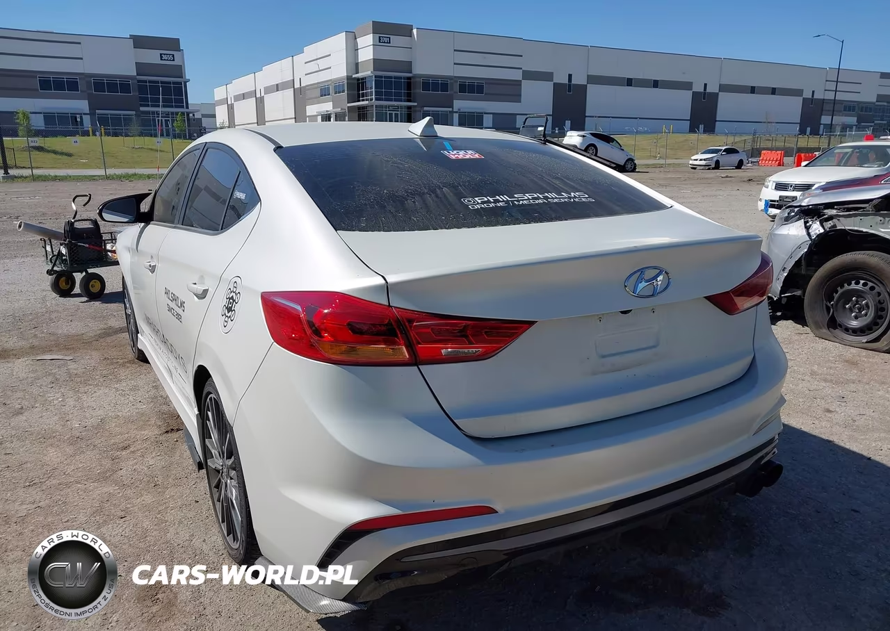 2018 Hyundai Elantra Sport VIN:KMHD04LB8JU485208 - 3