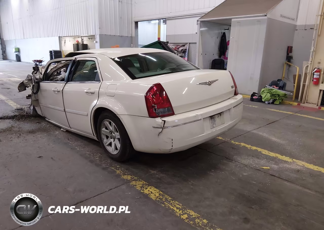 2006 Chrysler 300 Touring VIN:2C3KA53G76H523732 - 3