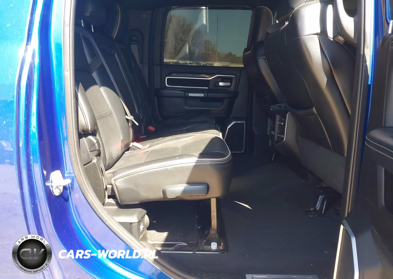 2019 Ram 3500 Laramie 4X4 6'4 Box VIN:3C63RRMLXKG618234 - 7