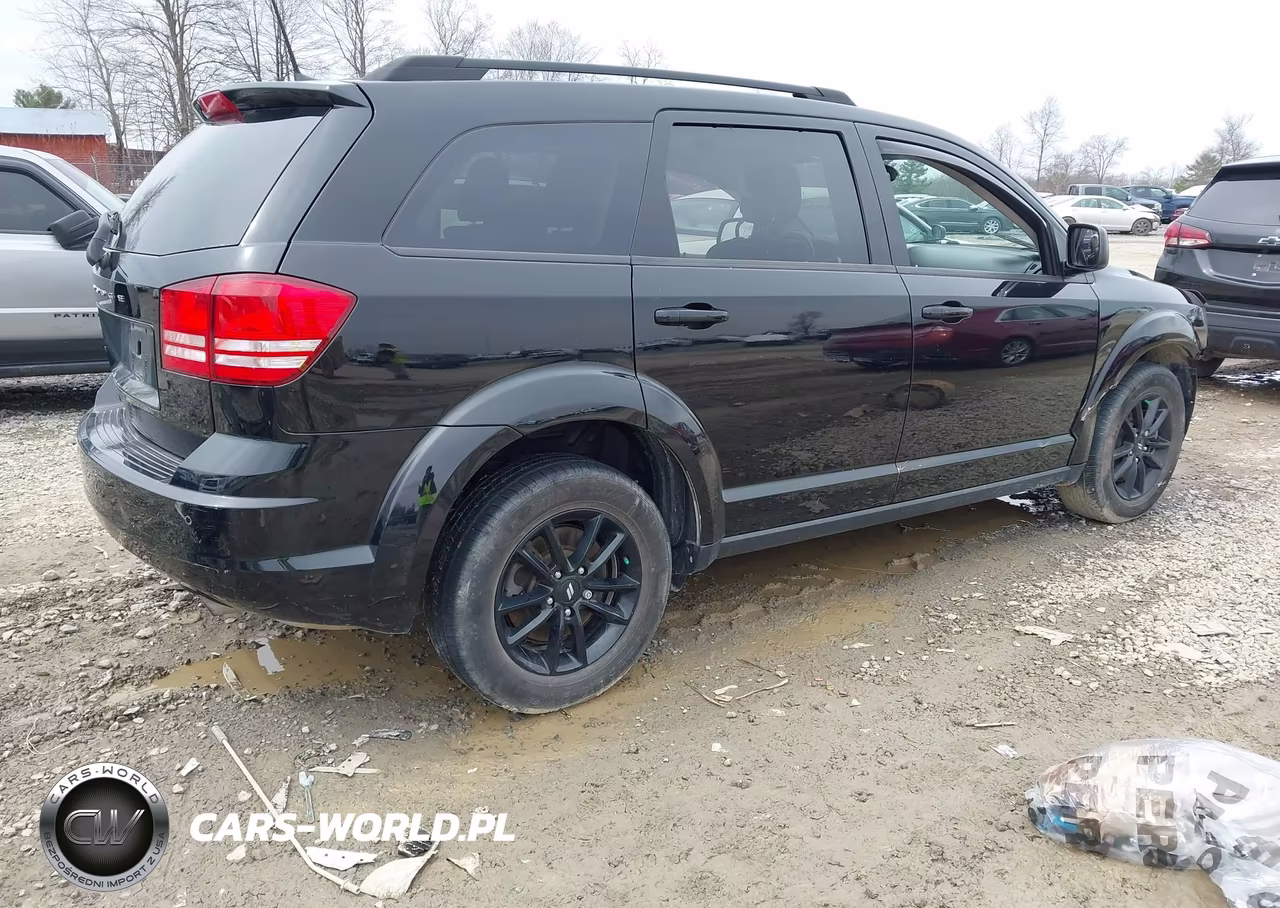 2020 Dodge Journey Se Value VIN:3C4PDCABXLT276682 - 4