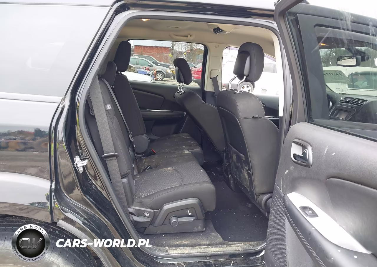 2020 Dodge Journey Se Value VIN:3C4PDCABXLT276682 - 8