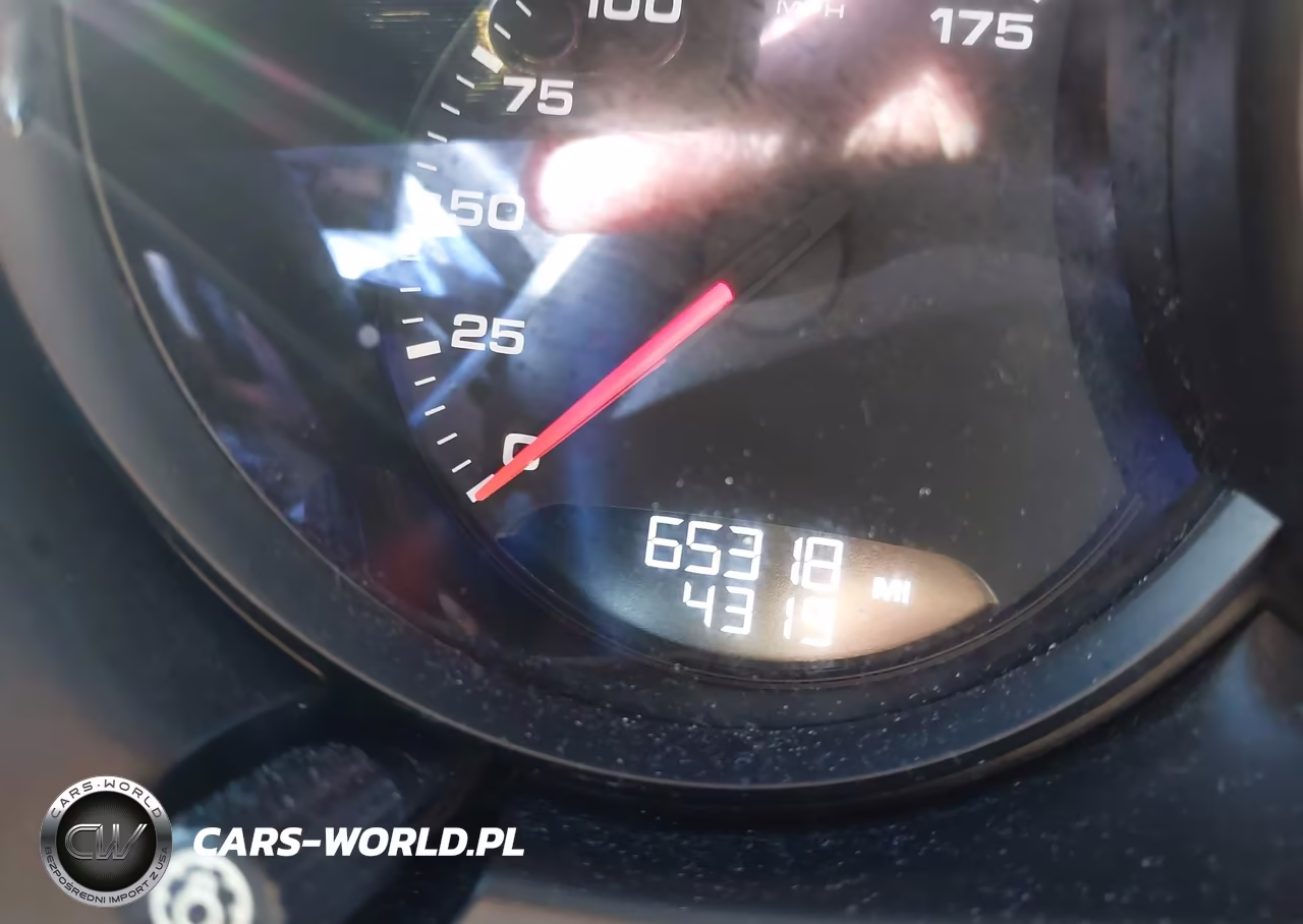 2018 Porsche Macan VIN:WP1AA2A5XJLB02850 - 15