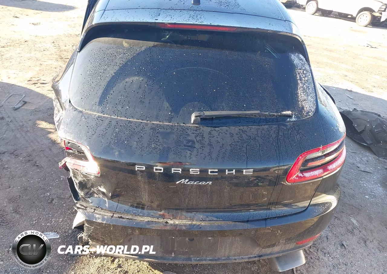 2018 Porsche Macan VIN:WP1AA2A5XJLB02850 - 16
