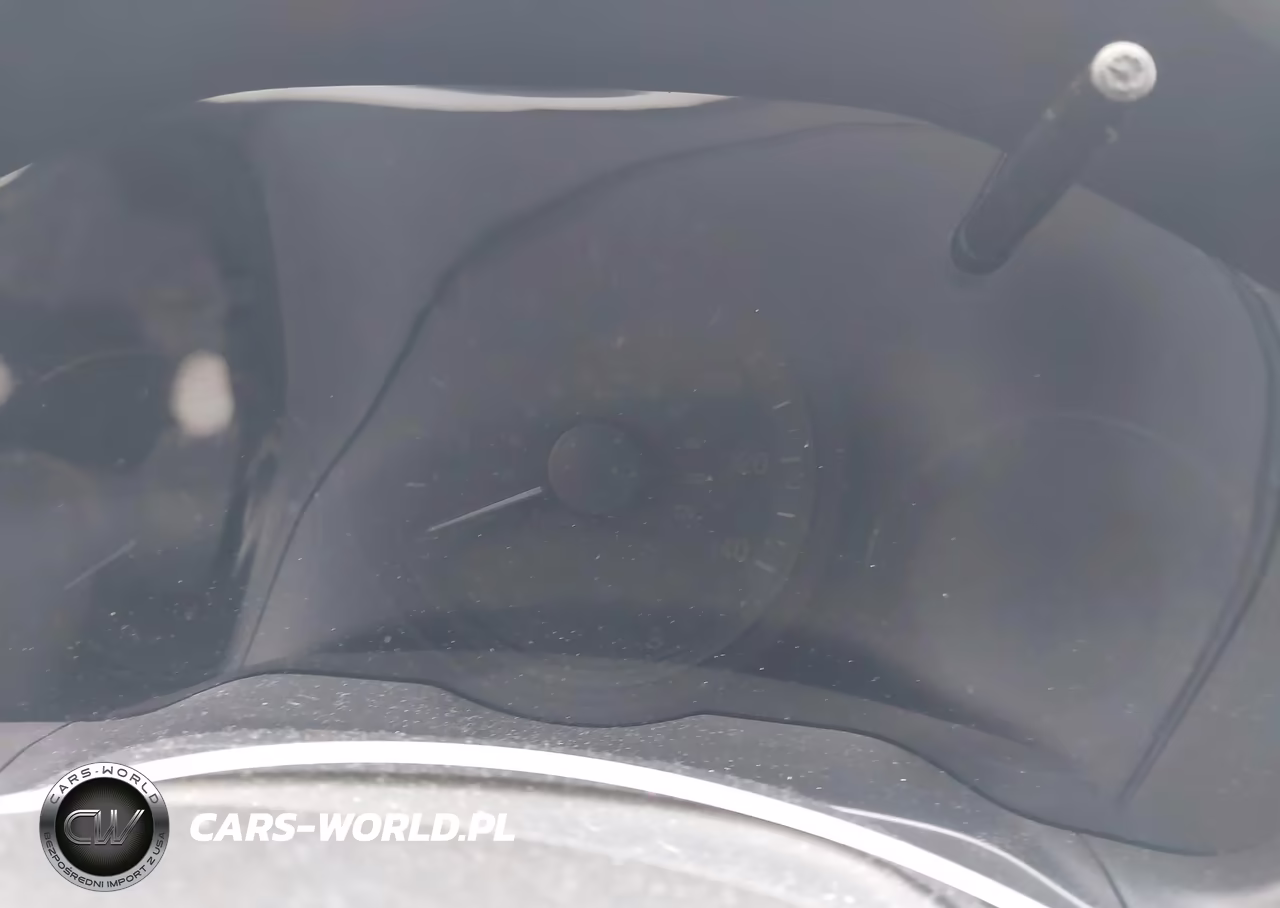 2019 Honda Hr-V Lx VIN:3CZRU6H3XKG715261 - 16