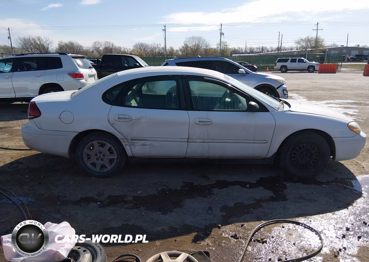 2004 Ford Taurus Se VIN:1FAFP532X4A186247 - 13