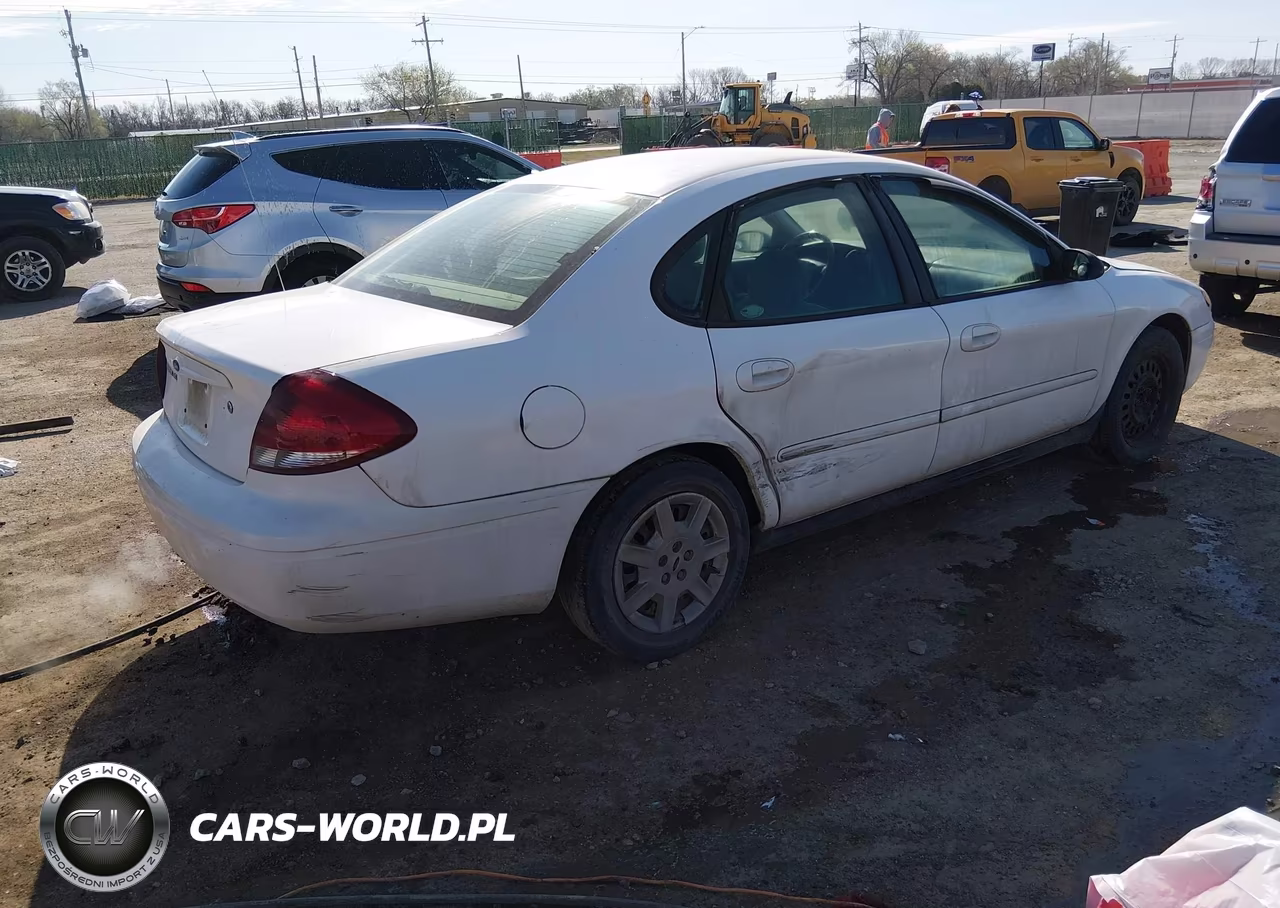 2004 Ford Taurus Se VIN:1FAFP532X4A186247 - 4