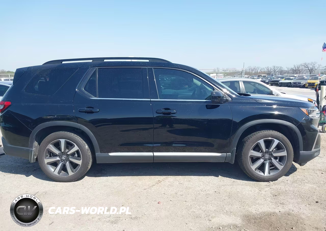 2024 Honda Pilot Touring VIN:5FNYG1H70RB040051 - 12