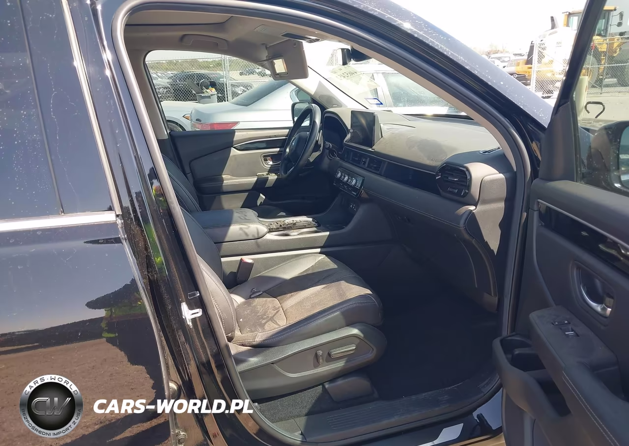 2024 Honda Pilot Touring VIN:5FNYG1H70RB040051 - 5