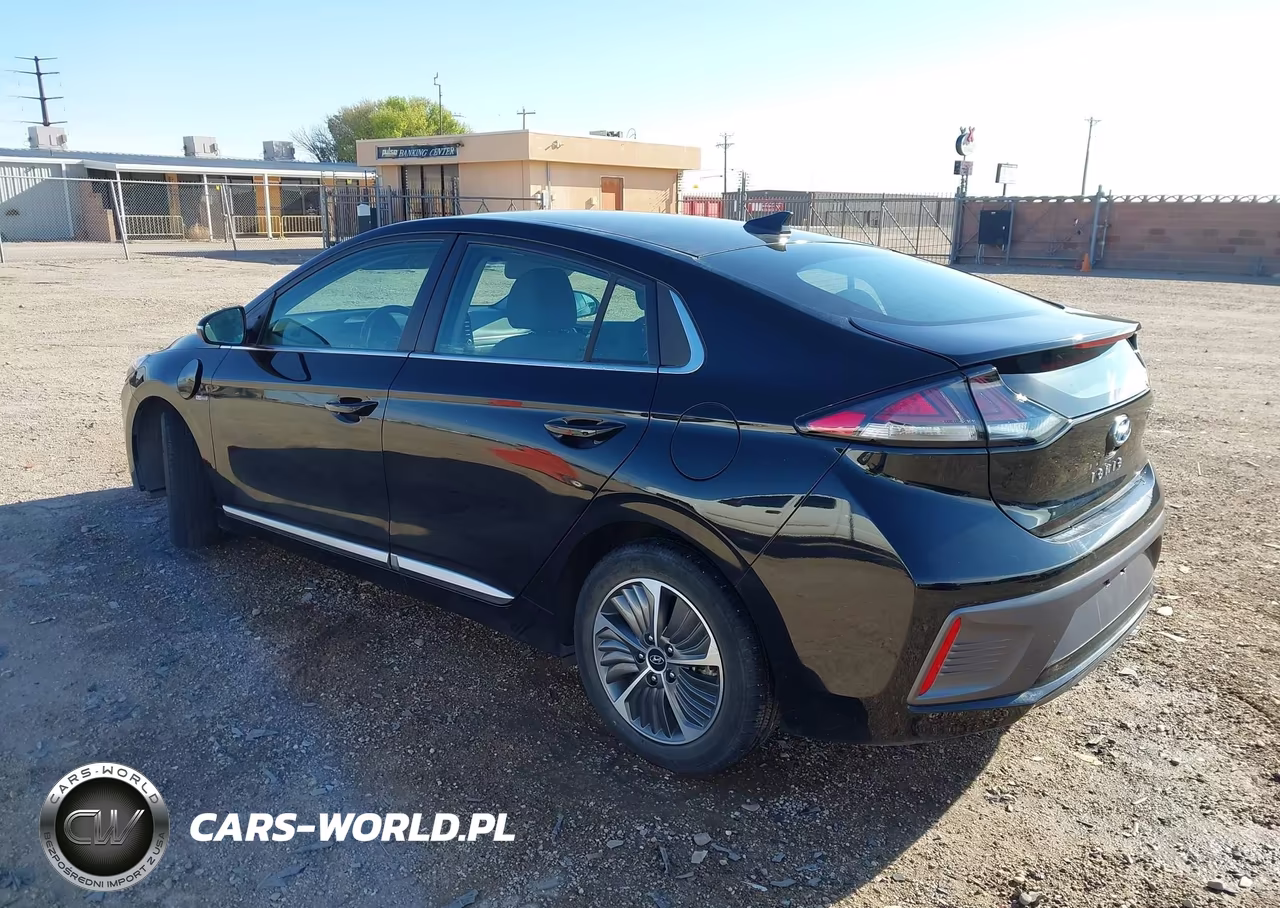 2020 Hyundai Ioniq Plug-In Hybrid Sel VIN:KMHC75LD8LU228681 - 3