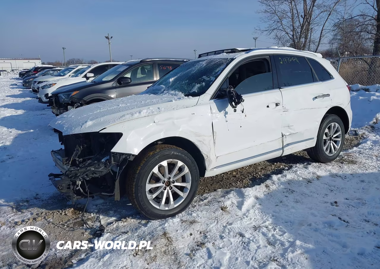 2015 Audi Q5 2.0T Premium VIN:WA1LFAFP3FA130213 - 2
