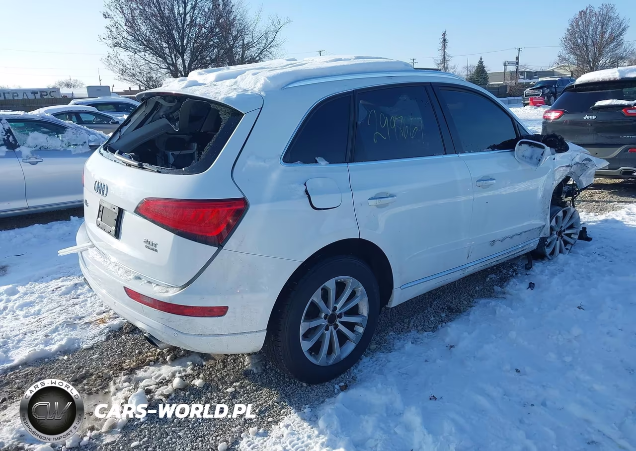 2015 Audi Q5 2.0T Premium VIN:WA1LFAFP3FA130213 - 4