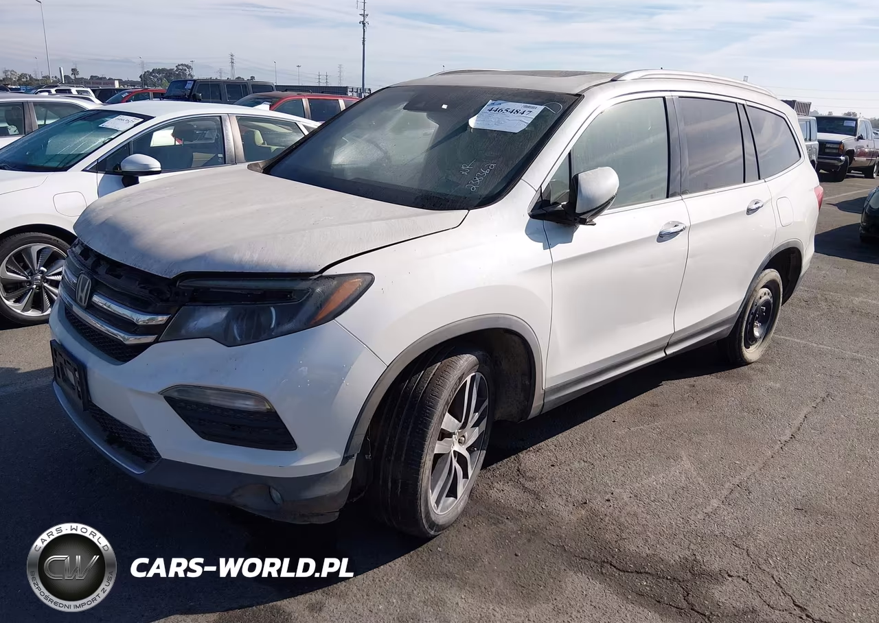2016 Honda Pilot Touring VIN:5FNYF5H99GB051395 - 2