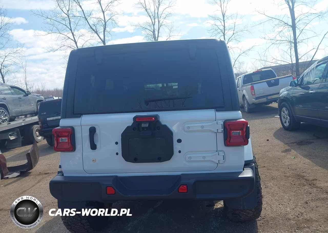 2018 Jeep Wrangler Unlimited Sahara 4X4 VIN:1C4HJXEG4JW109929 - 15