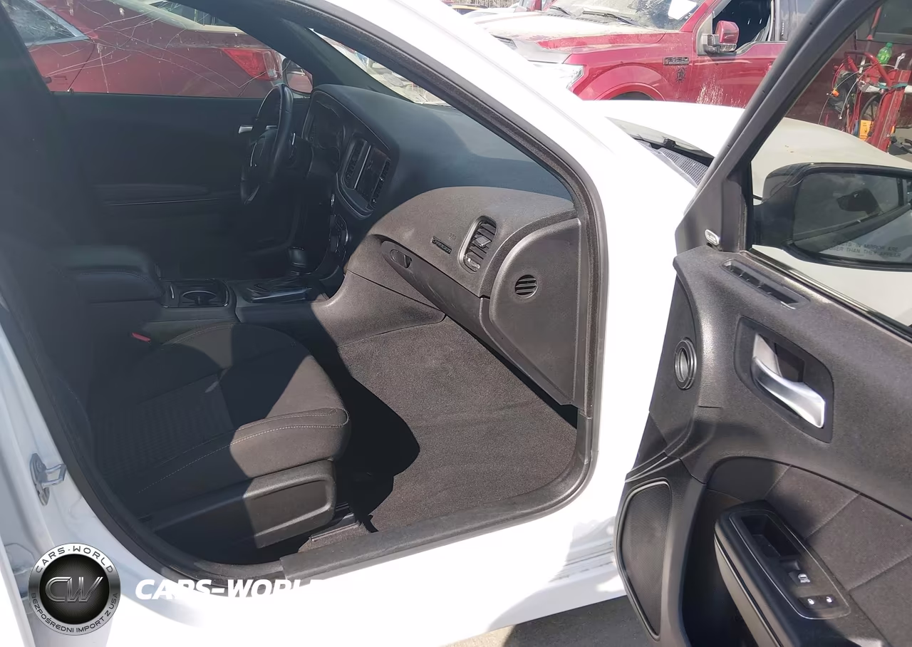 2022 Dodge Charger R-T VIN:2C3CDXCT8NH153829 - 5