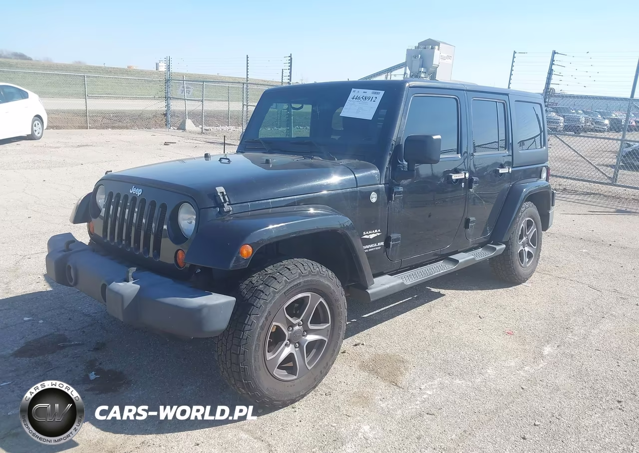 2013 Jeep Wrangler Unlimited Sahara VIN:1C4BJWEG0DL705075 - 2