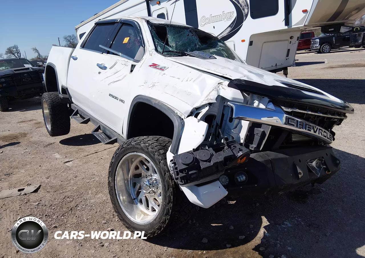 2021 Chevrolet Silverado 2500Hd 4Wd Standard Bed Ltz – zdjęcie 1 z 15