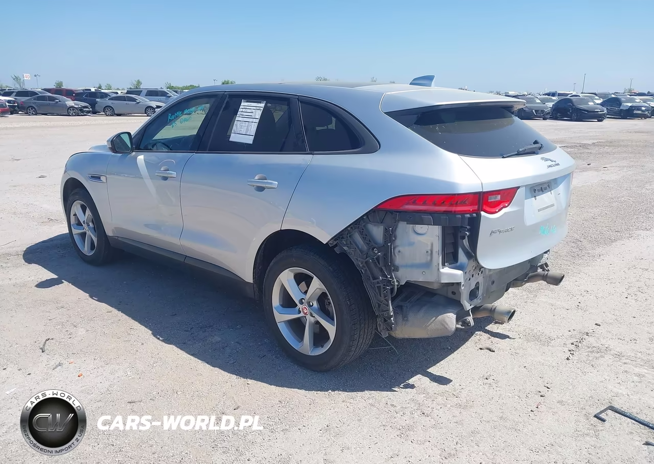 2018 Jaguar F-Pace 30T Premium VIN:SADCJ2GX5JA236507 - 3