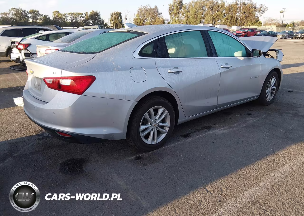 2017 Chevrolet Malibu 1Lt VIN:1G1ZE5ST4HF247682 - 4