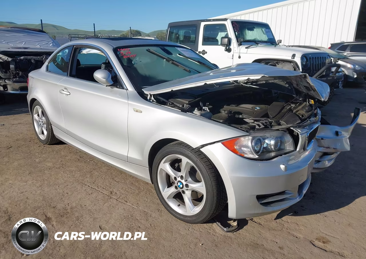 2009 BMW 128I