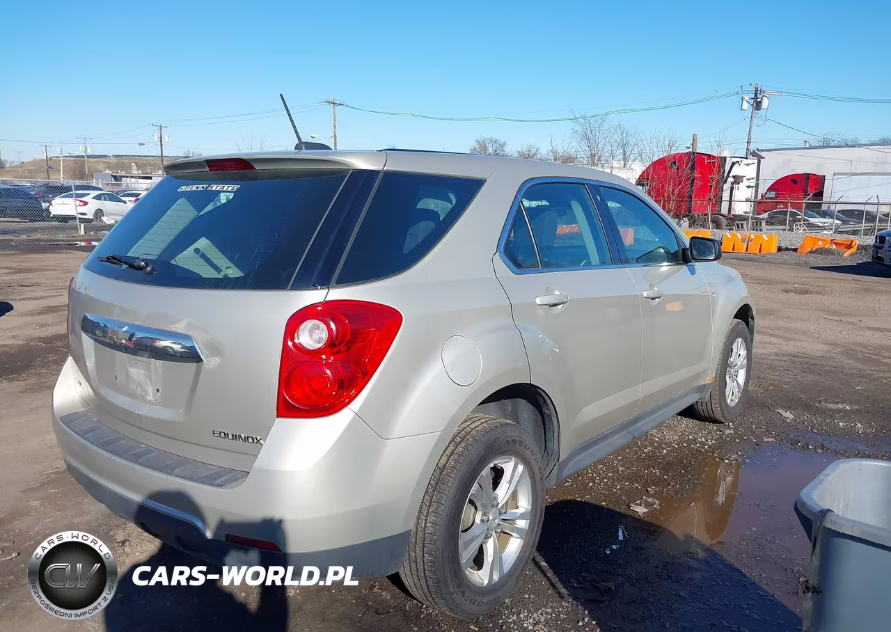 2015 Chevrolet Equinox Ls VIN:2GNFLEEK1F6128375 - 4