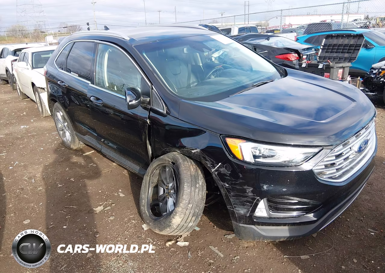 2019 Ford Edge Titanium