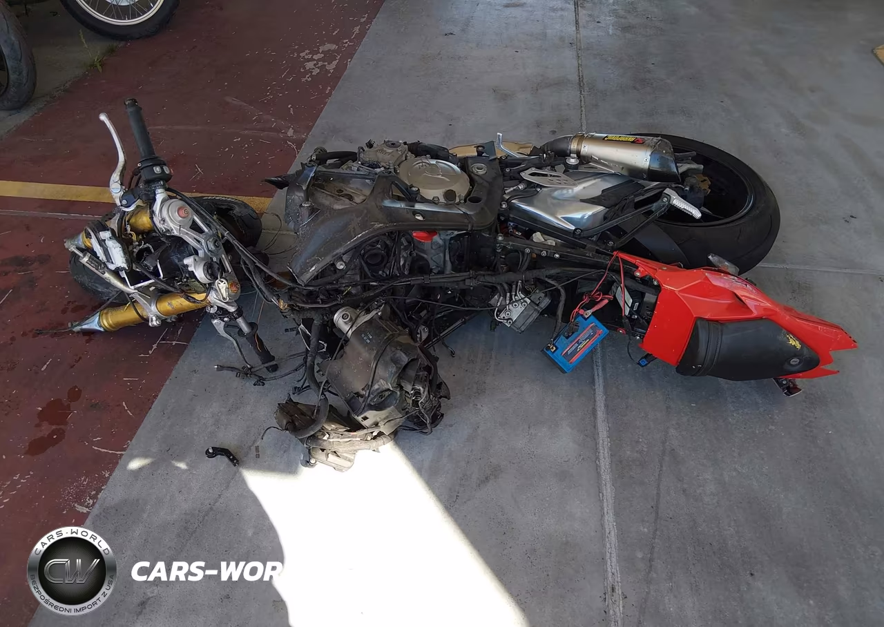 2013 BMW S 1000 Rr VIN:WB1053409DZL17321 - 13