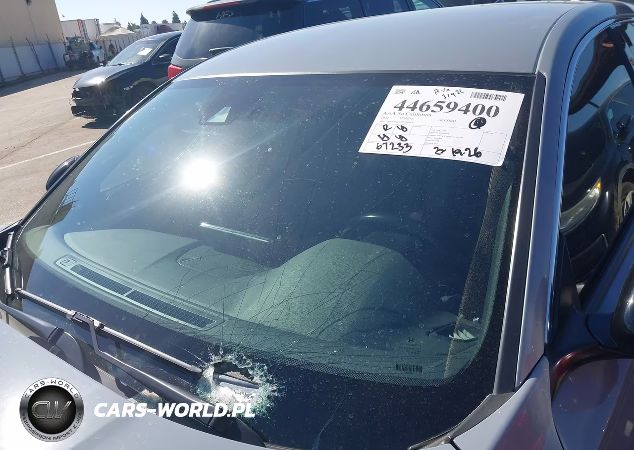 2022 Honda Accord Sport VIN:1HGCV1F31NA005815 - 17